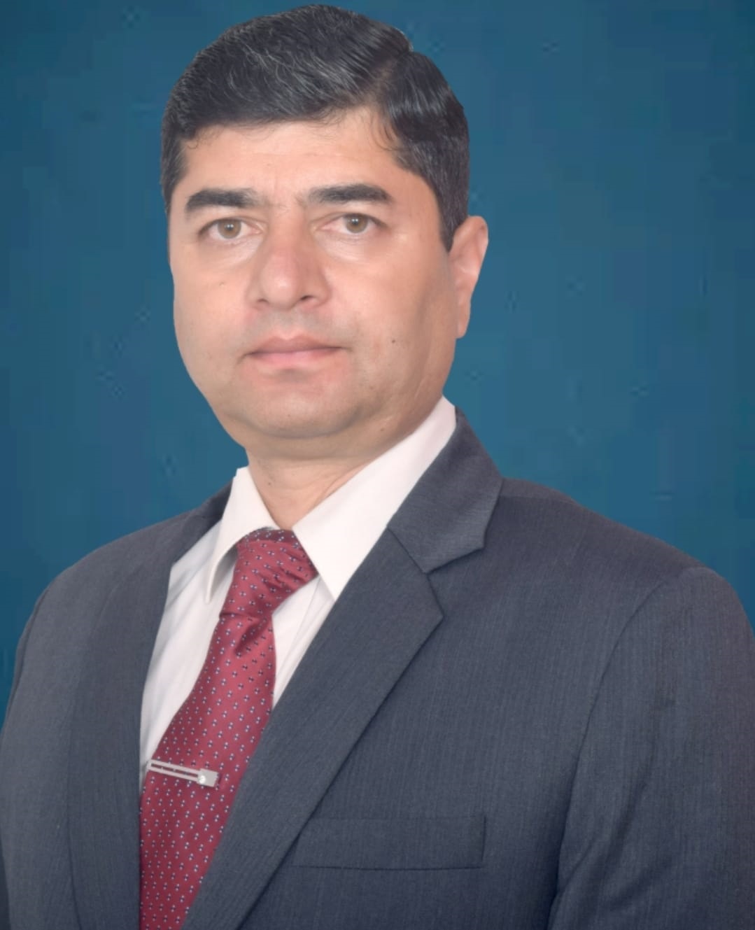  Mr. Vijayinder Singh